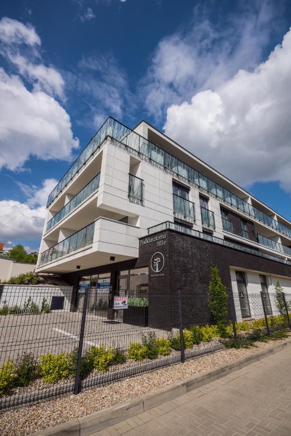 Easy Apartments Кельце Экстерьер фото